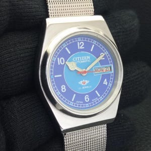 Automatic Vintage Citizen 8200 Japan Mens Day/Date Blue Color Dial Wrist Watch B500258-C