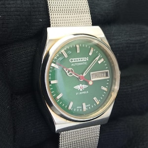 Automatic Vintage Citizen 8200 Japan Mens Day/Date Green Color Dial Wrist Watch B500319-C