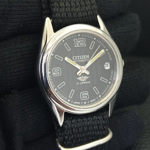 Automatic Vintage Citizen 8200 Japan Mens Date Black Color Dial Wrist Watch B500212-C