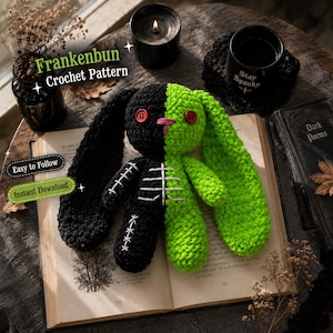 Könnte beinhalten: Ein zweifarbiges, schwarz-neongrünes Häkelkaninchen mit roten Knopfaugen und weißen, aufgestickten Rippendetails. Der Text Frankenbun Crochet Pattern, Easy to Follow und Instant Download ist auf dem Bild zu sehen.