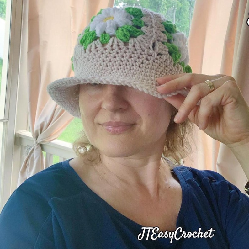 Crochet Pattern and VIDEO Granny Square Sun Hat Beanie Bucket Hat With ...