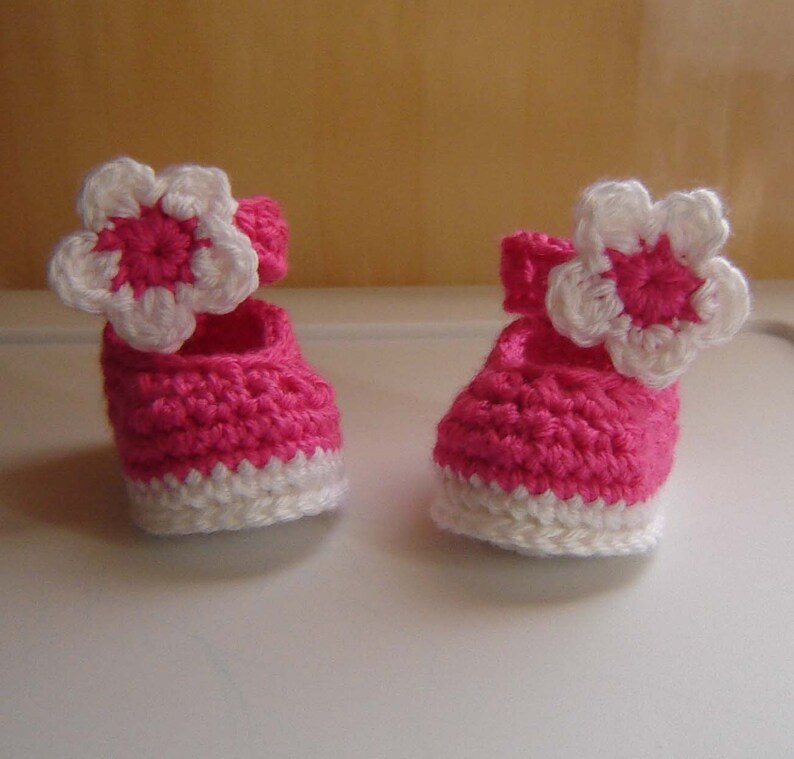 PDF Instant Download Crochet Pattern No 090 Pink Baby Shoes Sizes Preemie, 0 3 6 9 12 months image 4