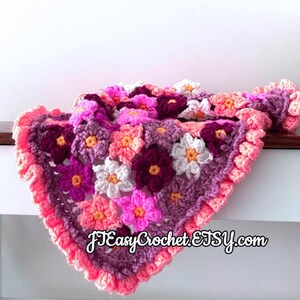 Padrão de manta de crochê com flores, padrão de manta para bebê, manta floral para recém-nascido, padrão de tapete para berçário, download digital, manta para enrolar, arquivo PDF imagem 5