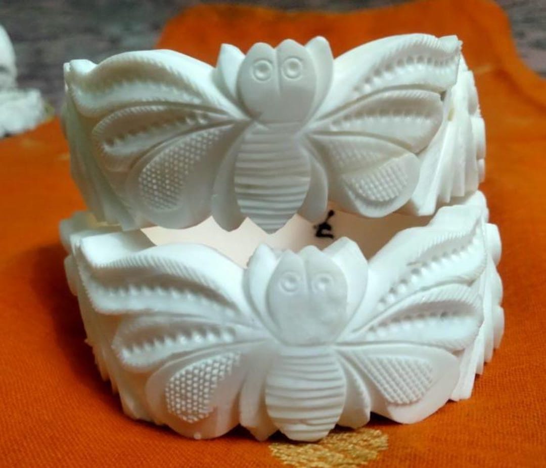 P.Shankha 白法螺 pup Handcrafted Butterfly Shakha Pola Bangles: Antique Indian Jewelry