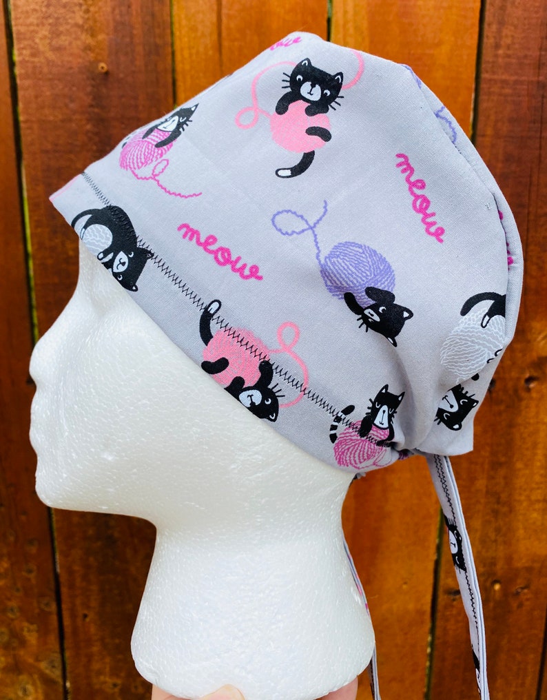 Grey cat scrub hat size Med 22\u201d