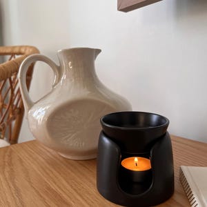 Ceramic Oil and Wax Melt Burner – Handmade Oil Burner, Vegan Friendly Home Decor, Scented Melts Warmer, Eco-Friendly Gift Idea