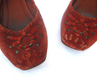 Vintage Frye rust colored Flats