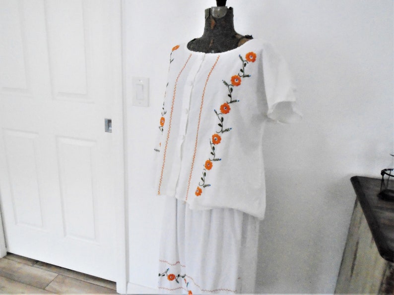 Vintage cotton Mexican embroidered Skirt and Top
