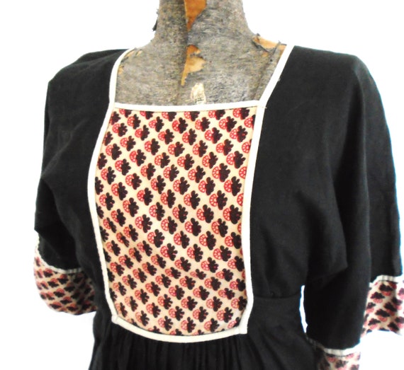 Vintage bohemian black and block print India Dress - image 6