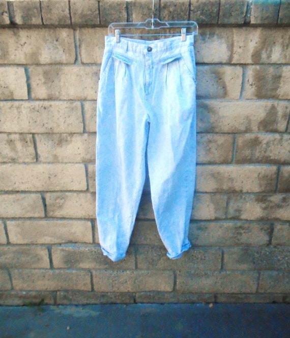 Vintage 80's light wash high waisted Cherokee Jean