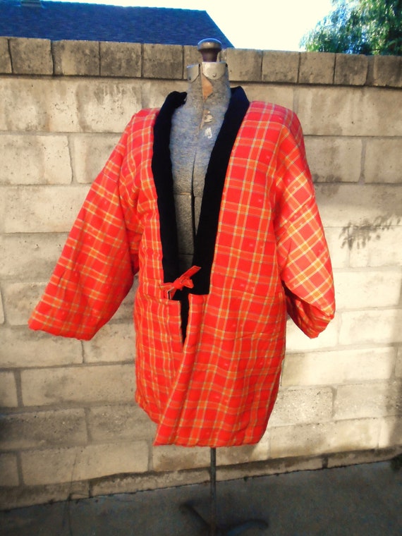 Vintage Asian orange puffer Kimono Jacket - image 2