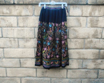 Vintage black Embroidered India hippie Skirt