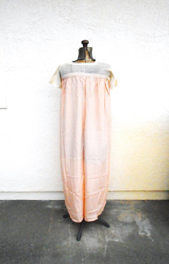 Vintage silk and crocheted Nightgown - image 4