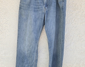 Vintage Levi's 569 Jeans mit rotem Etikett, mittlere Waschung