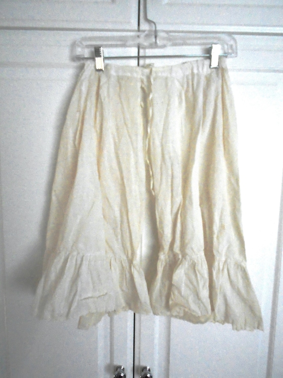 vintage antique white cotton Gem