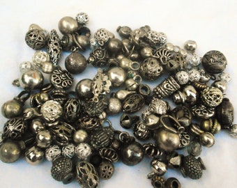 Vintage silver tone bead Lot