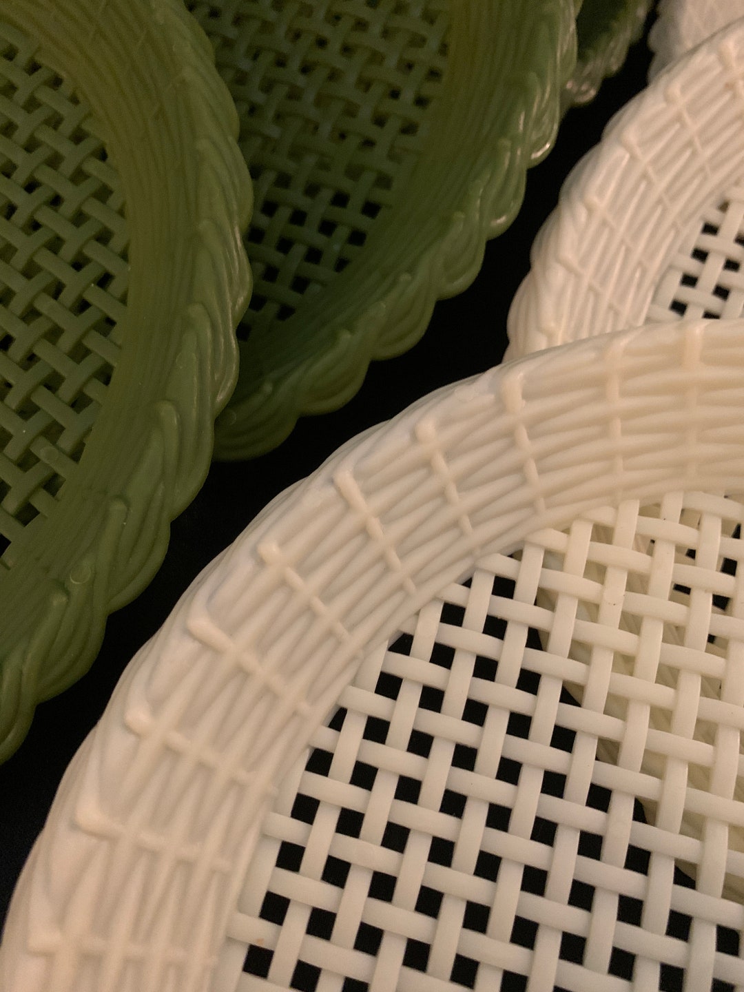 Vintage Plastic Paper Plate Holder Plate Tray Set of Six Etsy