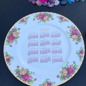 Vintage Royal Albert Bone China Old Country Roses 2000 Calendar Plate Signed Michael Doulton