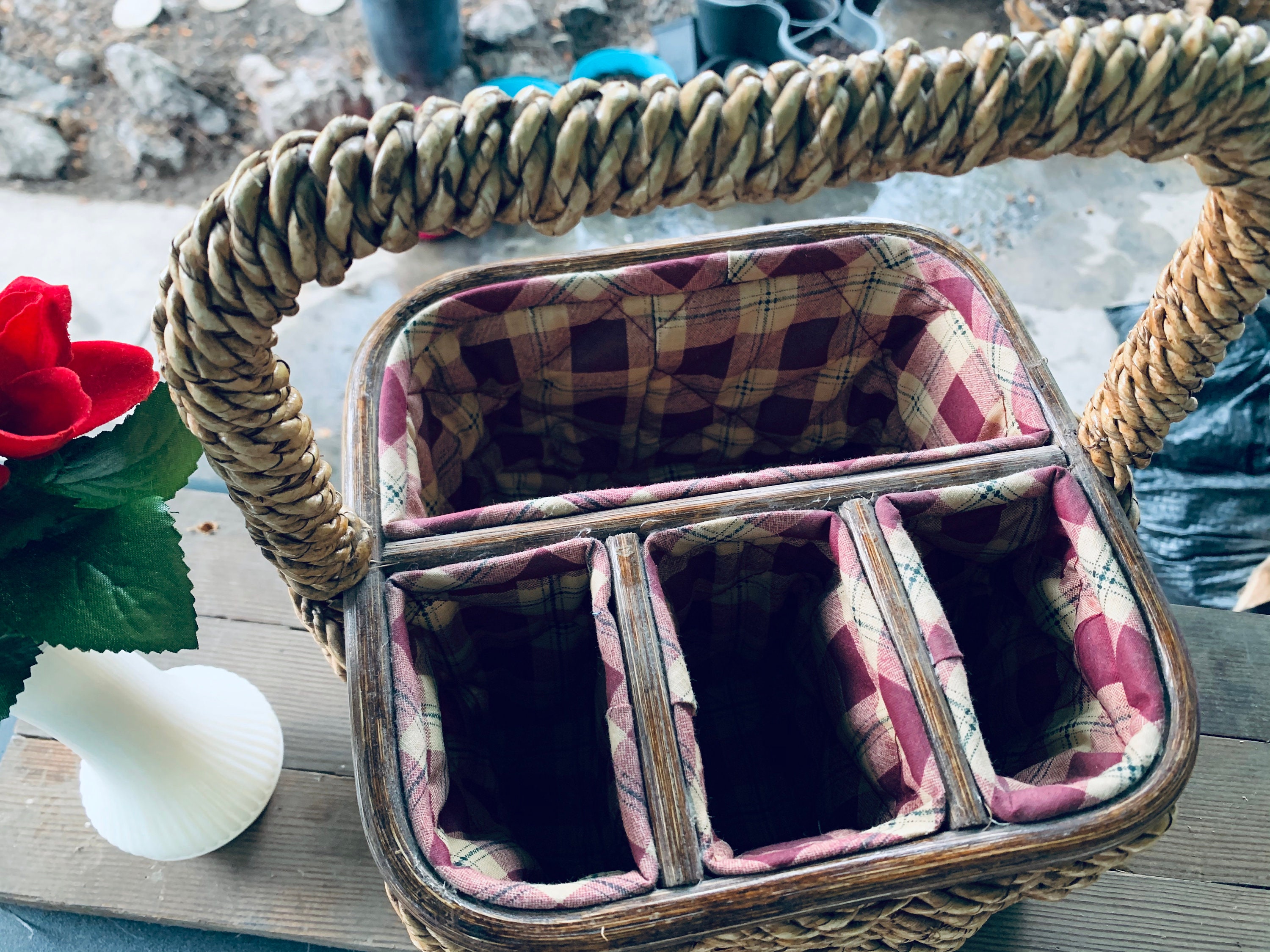 Macddy Rattan Flower Basket,Wicker Rattan Flower Basket Handwoven Portable Picnic Storage Organizer for Picnic 