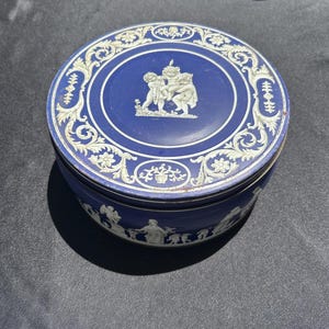 Vintage Huntley & Palmers Biscuits Tin Storage Tin Sewing Box Tin Reading Huyton Liverpool A London England