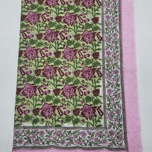 Katoenen strandsarong met bloemen, pareo met Indiase handblokprint