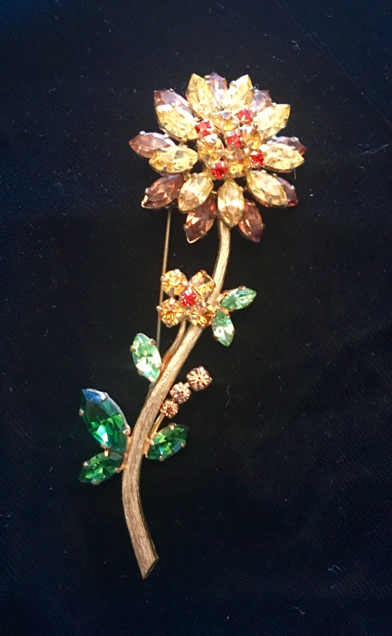 Vintage Austrian Crystal Chrysanthemum Brooch Pin Autumn Gold Orange Topaz Emerald Fall Fashion Jewelry