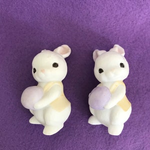 Vintage Hallmark Easter Bunnies Ceramic Bisque Merry Miniatures 1984 Pastel Yellow White Lavender