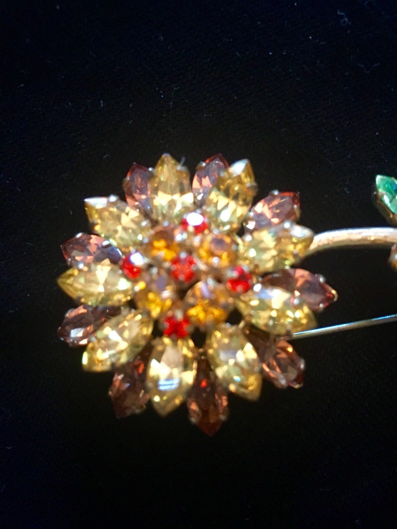 Vintage Austrian Crystal Chrysanthemum Brooch Pin Autumn Gold Orange Topaz Emerald Fall Fashion Jewelry