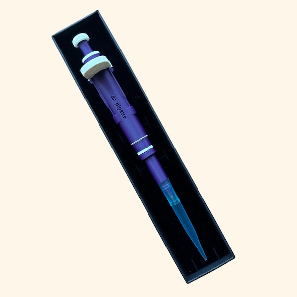 Pipette Pen, Personalized, Retractable, Cell & Molecular Biology Gifts (Fits 1000µL Pipette Tip), Purple Pen