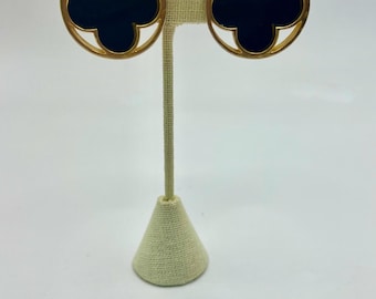 NWT Vintage Karl Lagerfeld Paris Green & White Enamel Floral Clip-On Earrings NWT - Karl Lagerfeld Paris Gold Tone Enamel Flower Logo Drop  main image 2
