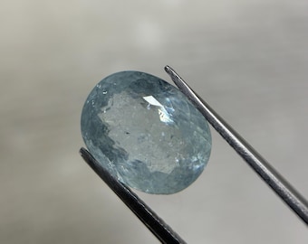 Natural Paraiba Tourmaline Gemstone: 4.52 Ct Oval Sky Blue Collector Stone