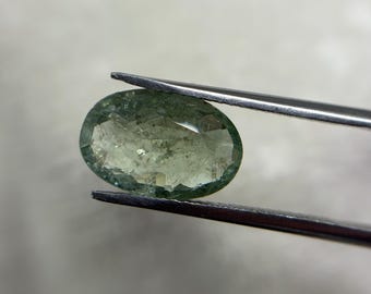 Natural Pale Green Paraiba Tourmaline: 2.82 ct Oval Cut Collector Gemstone