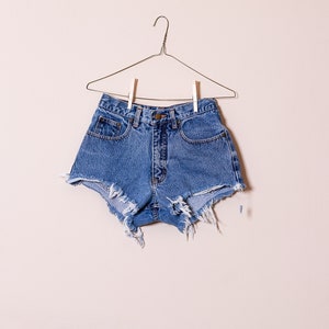 ALL SIZES Dark Wash Cut Off Plain Frayed Vintage High Waisted Shorts Plus sizes image 2