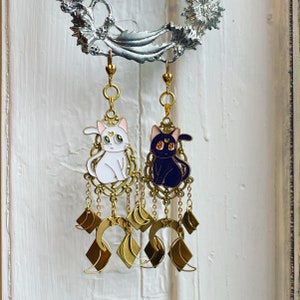 Sailor Moon earrings Artemis and Luna