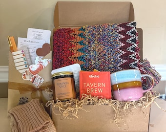 Cozy Book Lover Gift Box: Slouchy Socks, Mug, Candle & Ruana; perfect choice for Autumn Lovers!