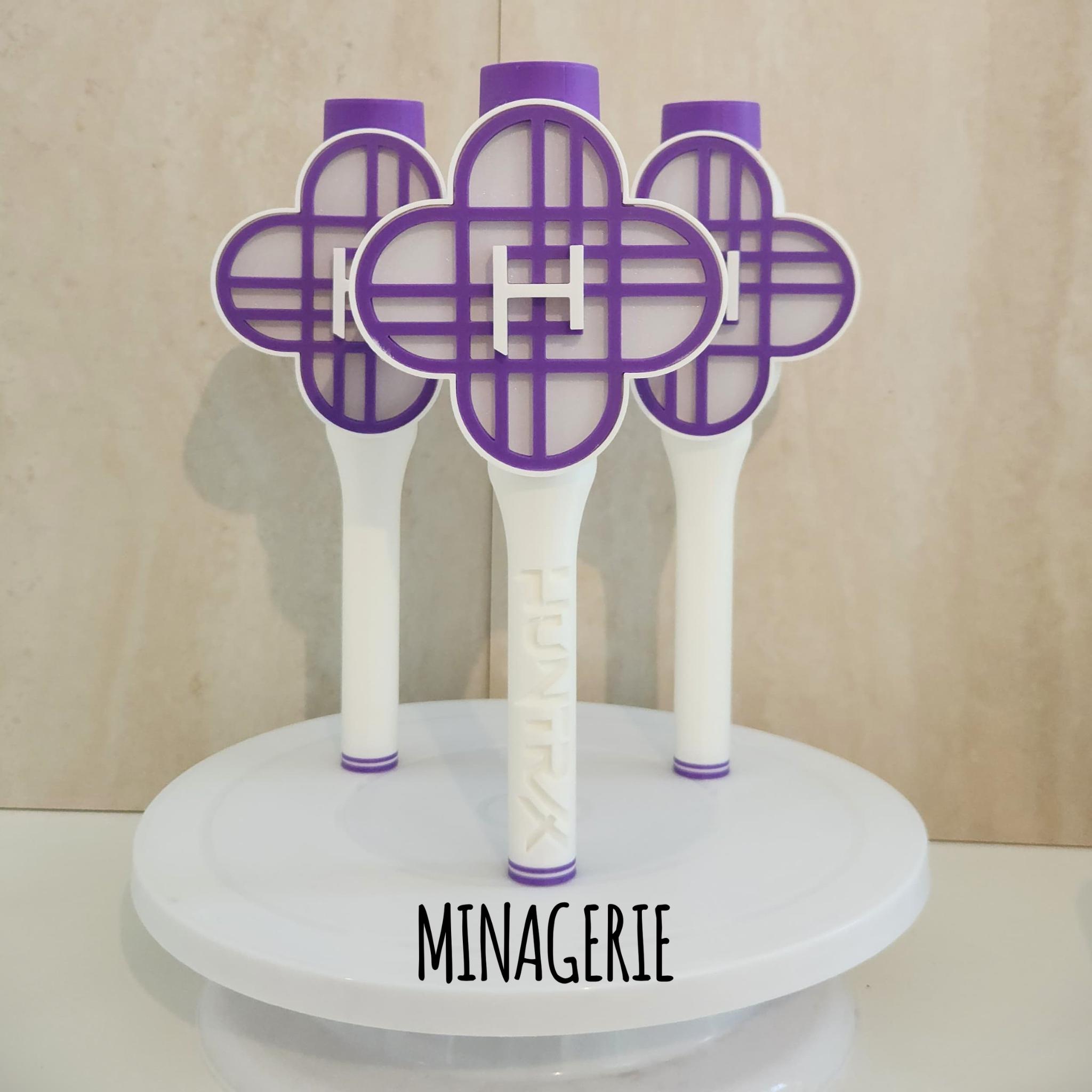 茶髪の紫式部　 Light Stick グッズセット Kpop Demon Hunters Cosplay Wand – Huntrix LED Light up Glow Stick