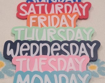 3D Printed Days of the Week Classroom Magnets: Teacher Organization