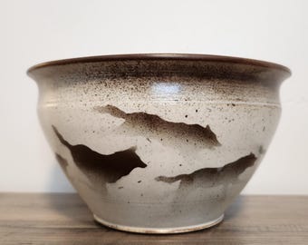 1995 Vintage Ceramic Running Wolf Bowl by Thom and Kim Norby - Western Wolf Decor - Norby Signed Pottery