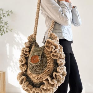 Hyperbolic Crochet Bag, Oversized Ruffle Shoulder Purse, Sculptural Fibre Art, Boho Statement Accessory