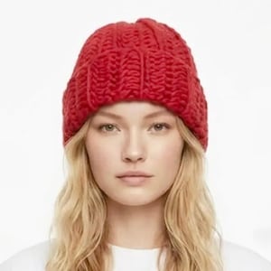Norwegian wool beanie hat, handmade in Scotland. Handmade gift for someone special. Warm winter hat.