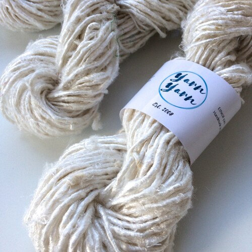 Banana Yarn Vintage White. 100g Art Yarn. Knitting Yarn. Etsy