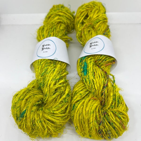 Banana yarn. 10 METRES, vegan yarn, flecked lime. Vibrant jewel toned, handspun, knitting yarn, weaving, chunky yarn.