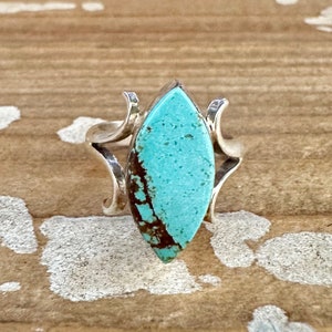 One Of The Best Vintage Native American Navajo Larry Castillo Turquoise Sterling Silver Bracelet One Of The Best Vintage Native American Navajo Larry Castillo Turquoise Sterling Silver Bracelet