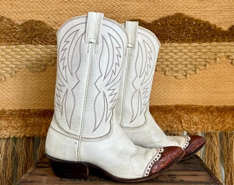 VINTAGE NOCONA TEXAS 1960s Leather Western Boots | 60s White Cowgirl Boots | Pointed Toe | Lizard Pointed Toe | Women&#39;s Size 7C