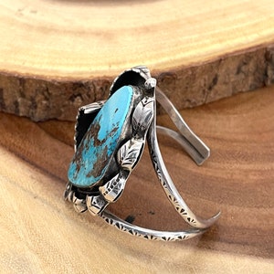 FINE FEATHERS Vintage 70s Silver Turquoise Cuff, 1970s Shadowbox Bracelet Craig Hallmark Native American Navajo Style Jewelry Southwestern image 4