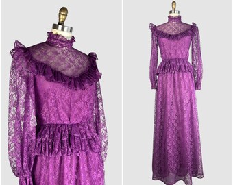 PRAIRIE TALE Vintage 70s Purple Chantilly Lace Dress | 1970s Granny Maxi | Boho Prairie Hippie Bohemian Cottagecore, Victorian Style | Small