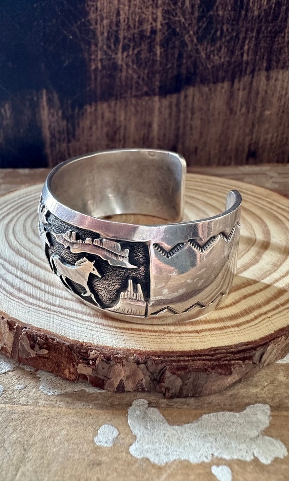 Rare San Francisco Vintage Native American Navajo Sterling Silver Football Watch Bracelet Rare San Francisco Vintage Native American Navajo Sterling Silver Football Watch Bracelet