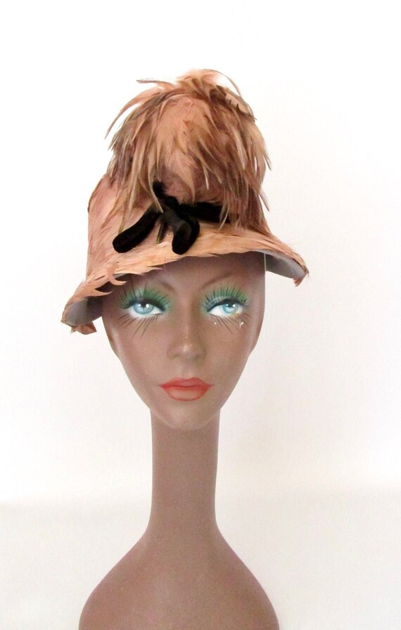 1960's Schiaparelli Cloche Feather Hat