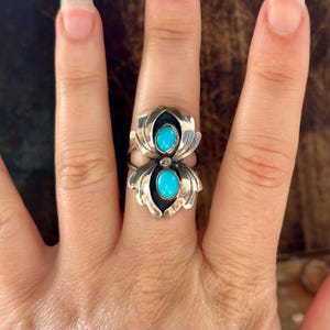 DOUBLE DECO VINTAGE Turquoise & Sterling Silver Ring | Unique Shape Ring | 1970s | Silver Applique | Southwestern Jewelry | Size 6 1/4