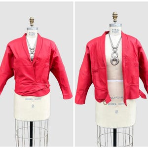 OBSSETION Blouson motard en cuir rouge vintage des années 80 | Aile de chauve-souris des années 80, moto, fauteuil à bascule, manteau | Fabriqué aux États-Unis | Taille moyenne pour femmes